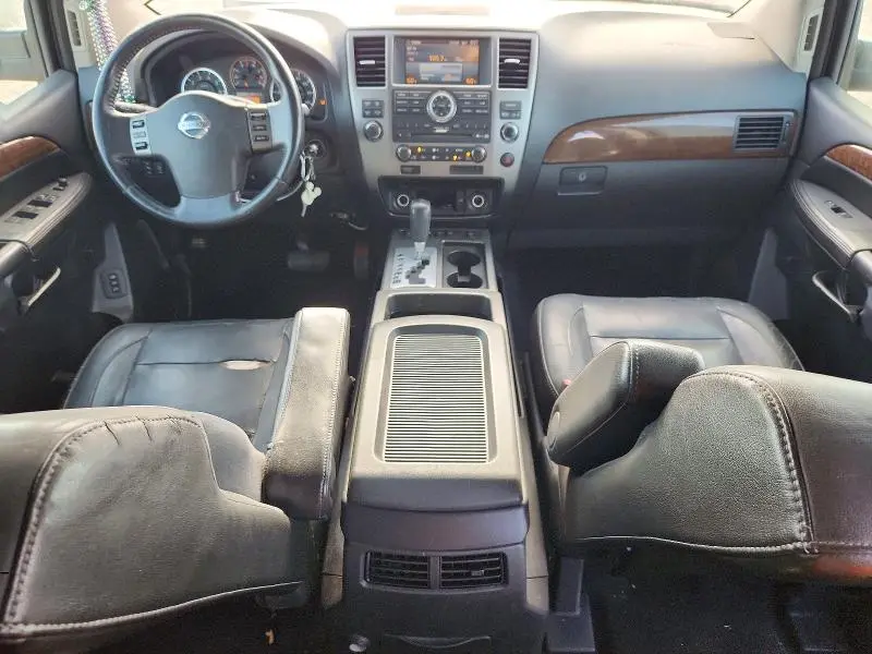 2011 NISSAN ARMADA SV  