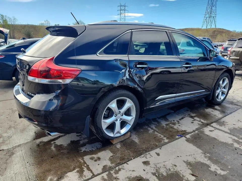 2014 TOYOTA VENZA XLE  