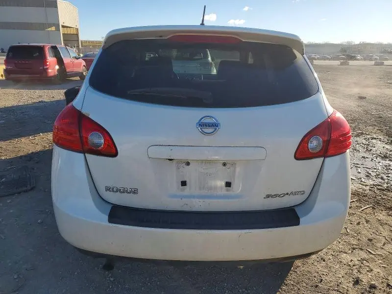 2010 NISSAN ROGUE S  