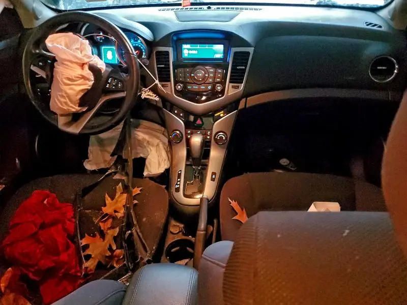 2014 CHEVROLET CRUZE LT  