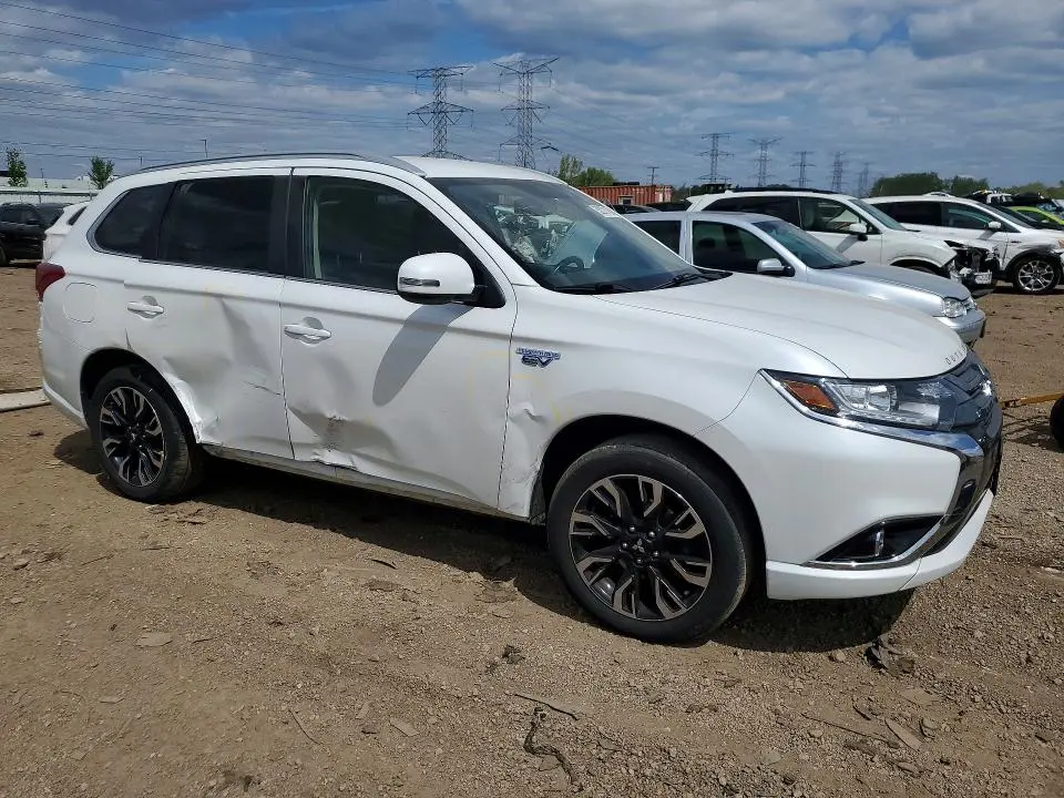 2018 MITSUBISHI OUTLANDER SE  