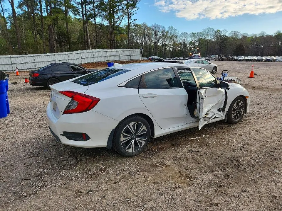 2017 HONDA CIVIC EX  