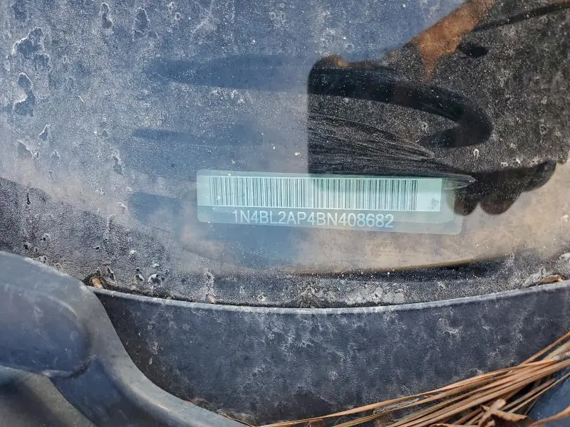 2011 NISSAN ALTIMA SR  