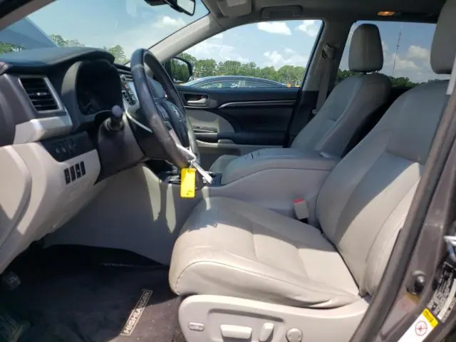 2015 TOYOTA HIGHLANDER LIMITED  