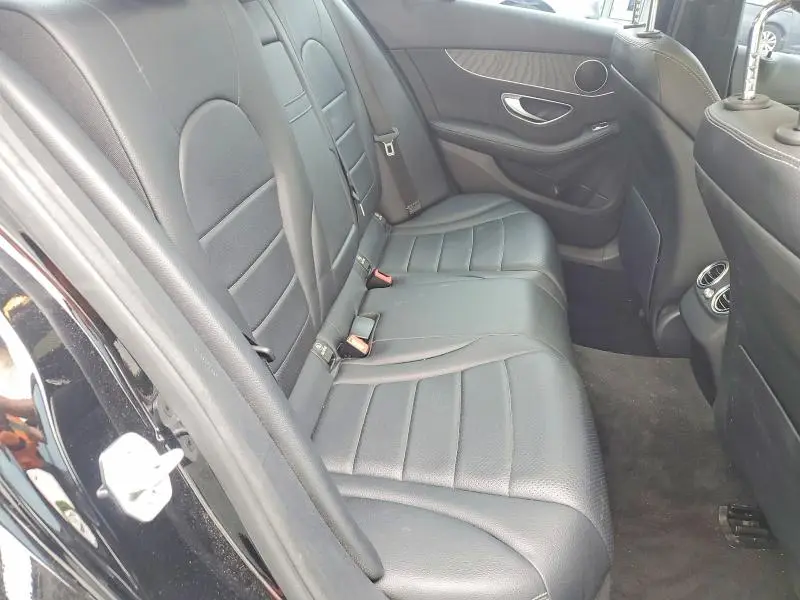 2016 MERCEDES-BENZ C 300  