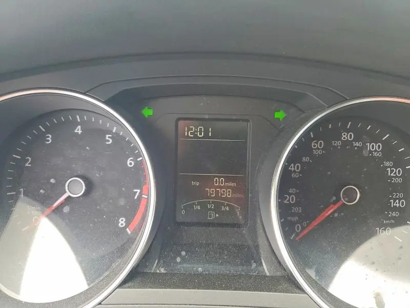 2015 VOLKSWAGEN JETTA BASE  