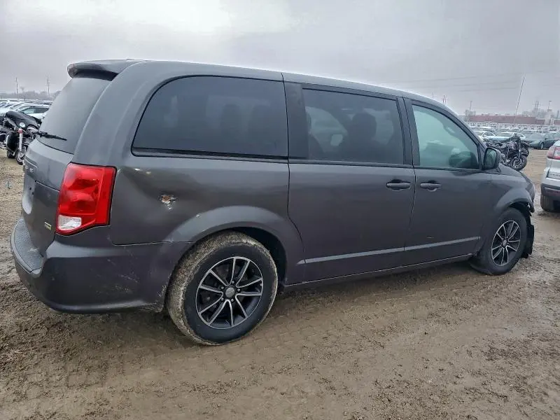 2018 DODGE GRAND CARAVAN SE  