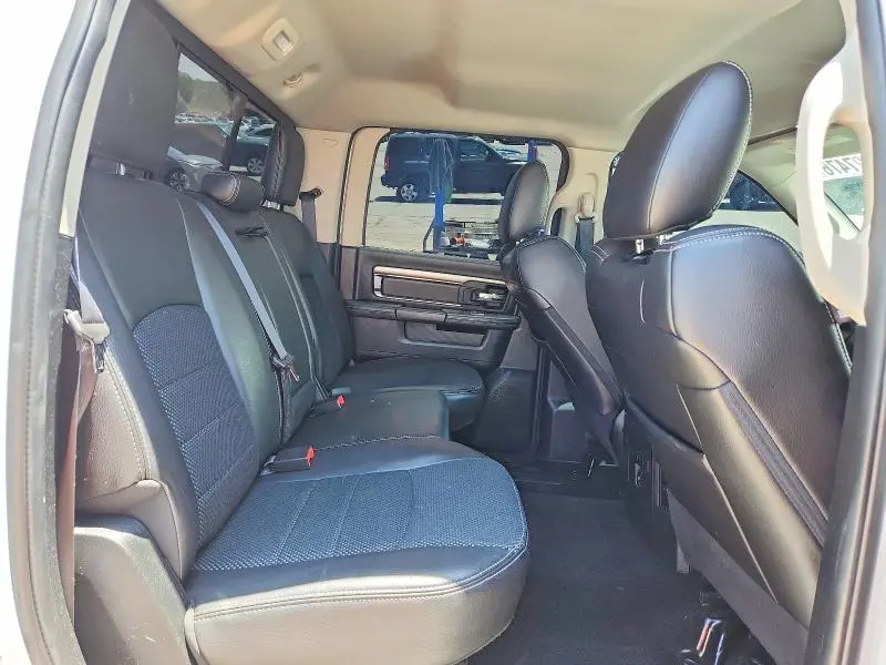 2016 RAM 1500 SPORT  