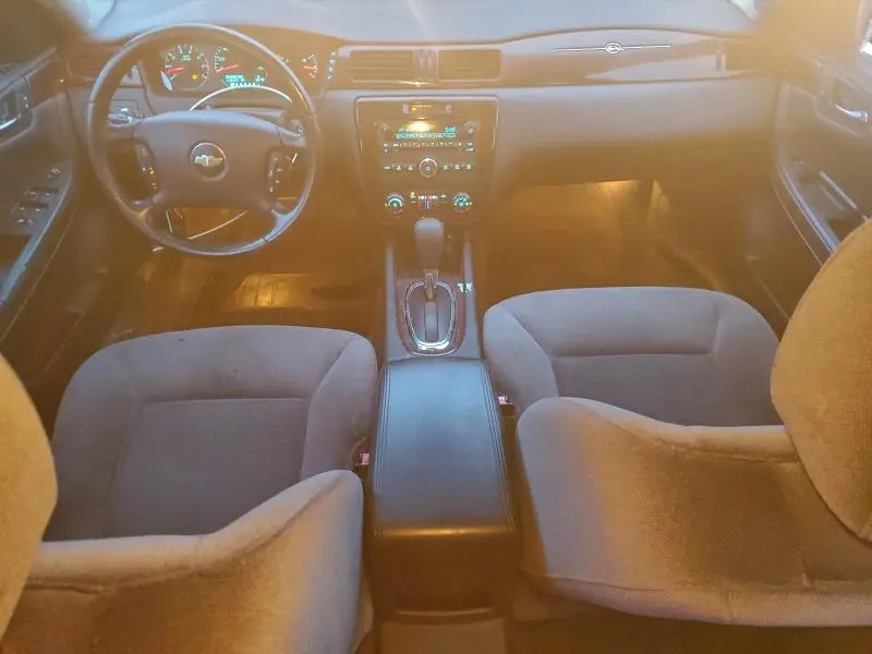 2011 CHEVROLET IMPALA LT  