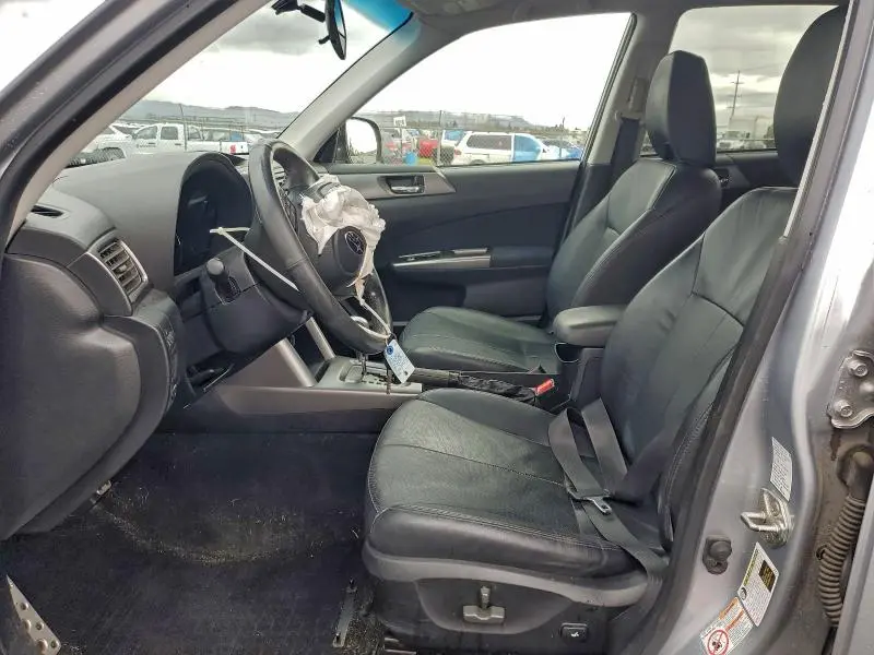 2013 SUBARU FORESTER TOURING  