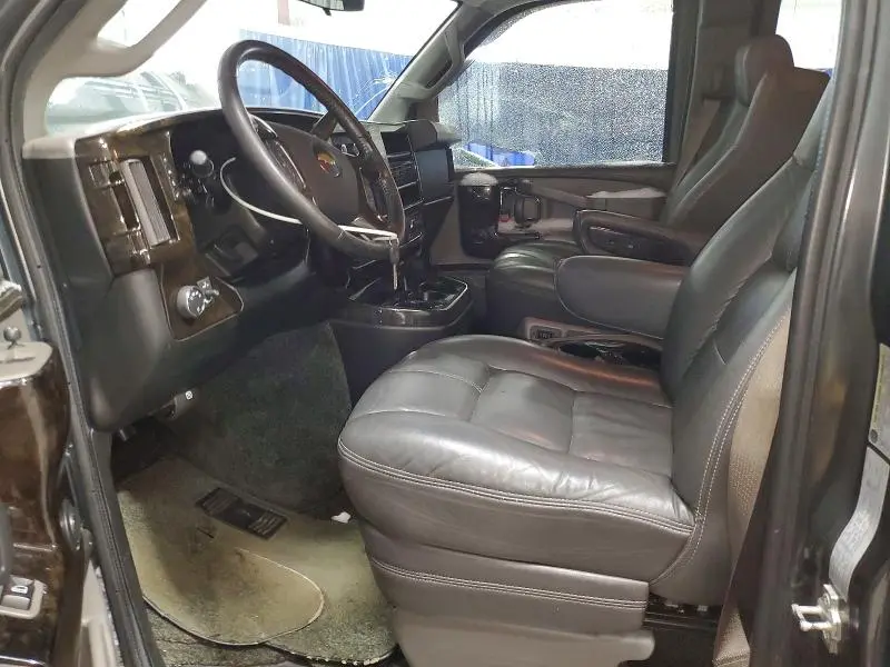 2017 CHEVROLET EXPRESS G2500   