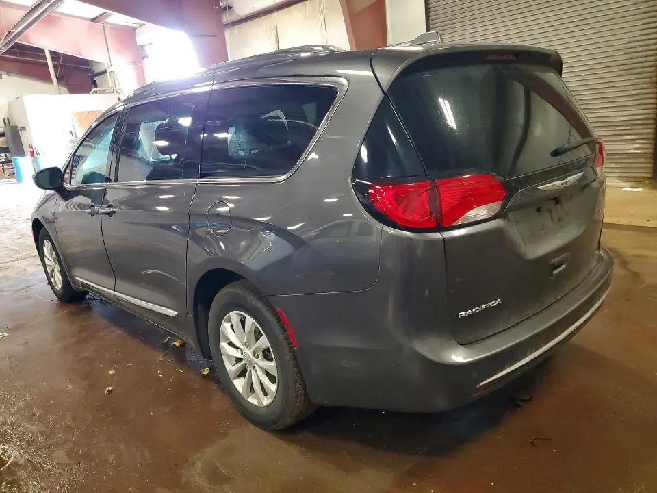 2019 CHRYSLER PACIFICA TOURING L  