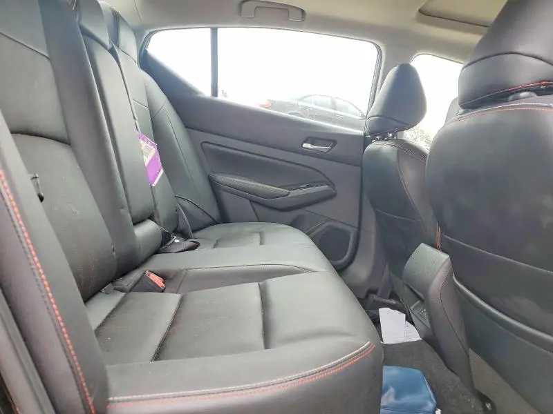 2024 NISSAN ALTIMA SR  
