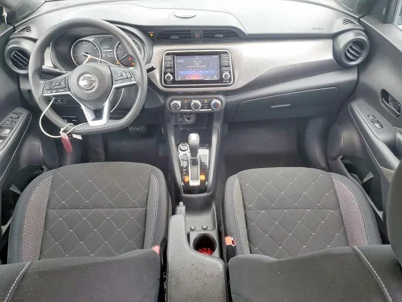2020 NISSAN KICKS S  
