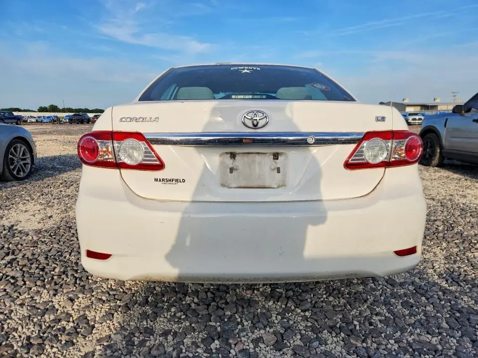 2012 TOYOTA COROLLA LE  