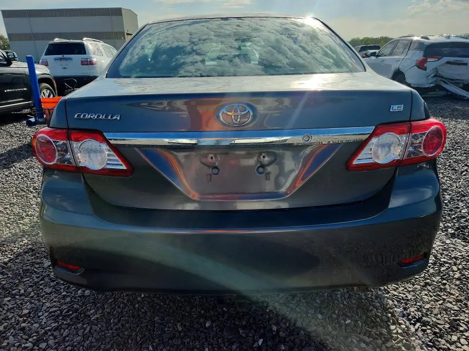 2011 TOYOTA COROLLA LE  