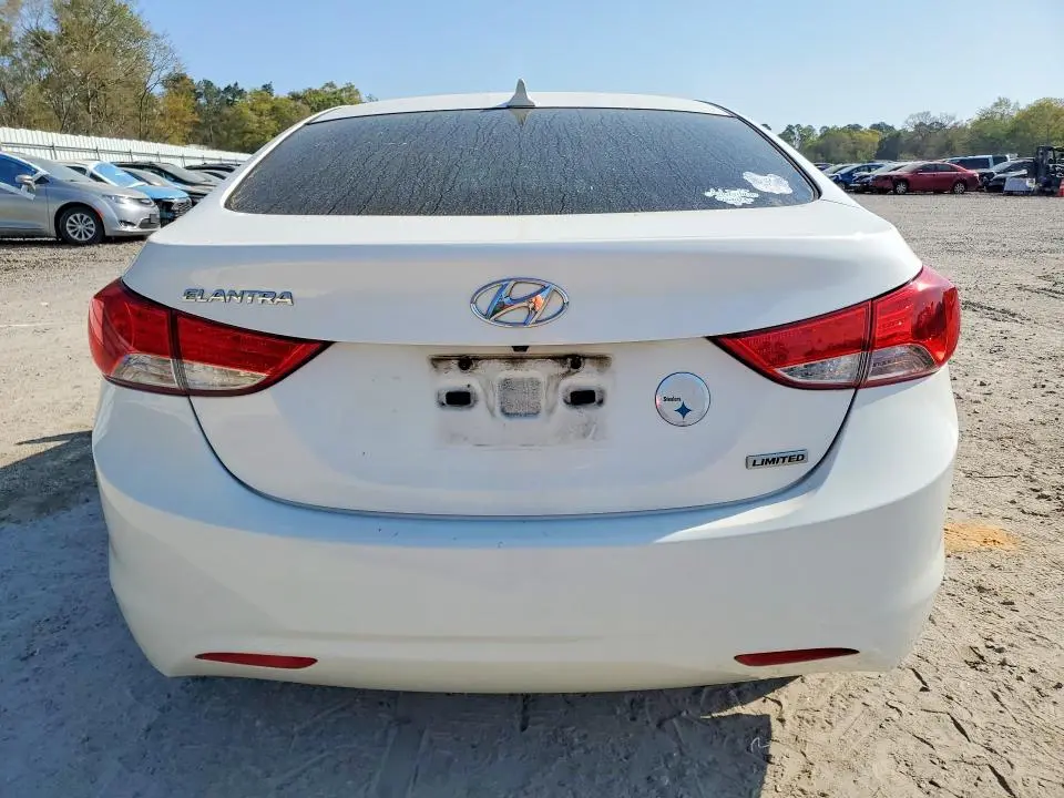 2013 HYUNDAI ELANTRA LIMITED  
