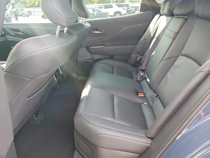 2025 TOYOTA CROWN XLE  