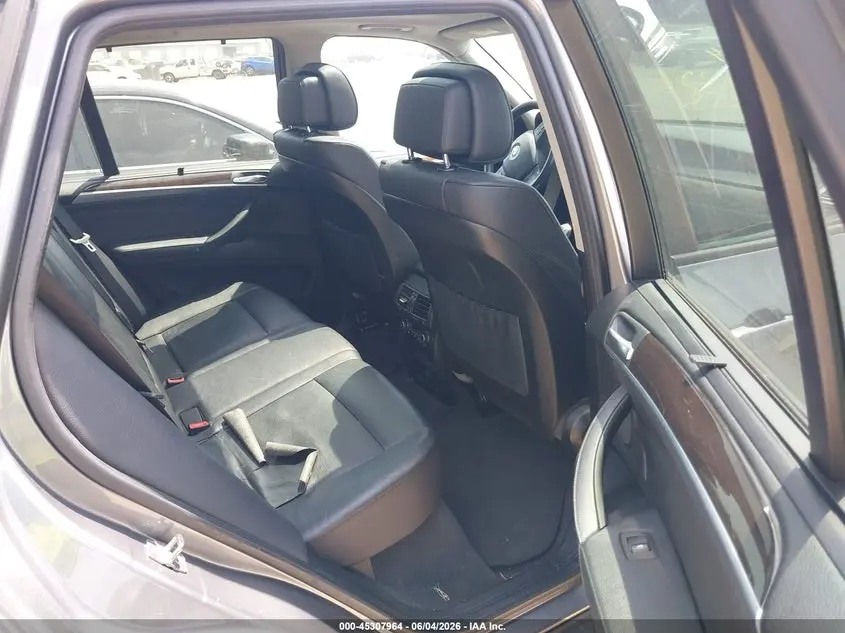 2010 BMW X5 XDRIVE30I