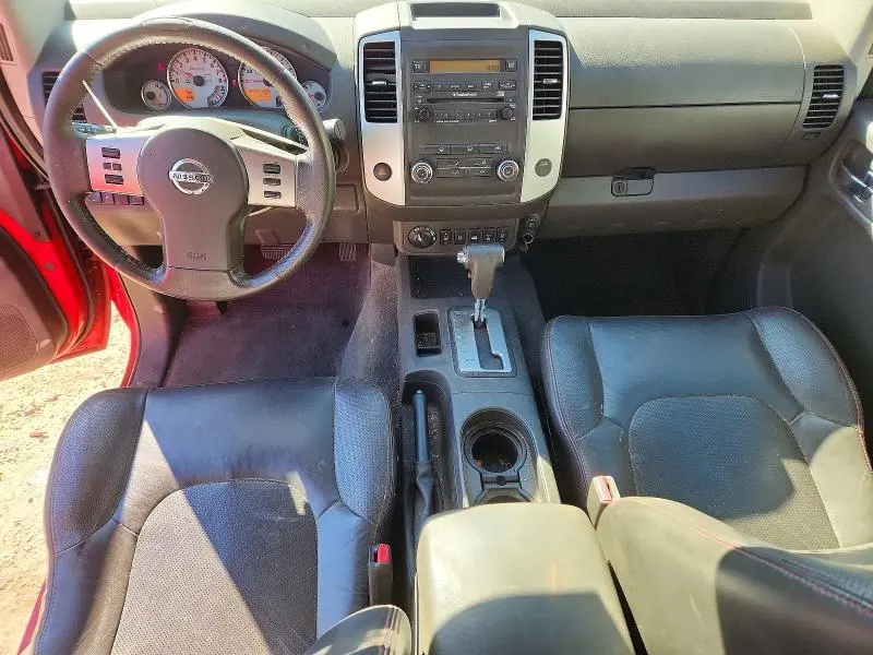 2011 NISSAN FRONTIER   