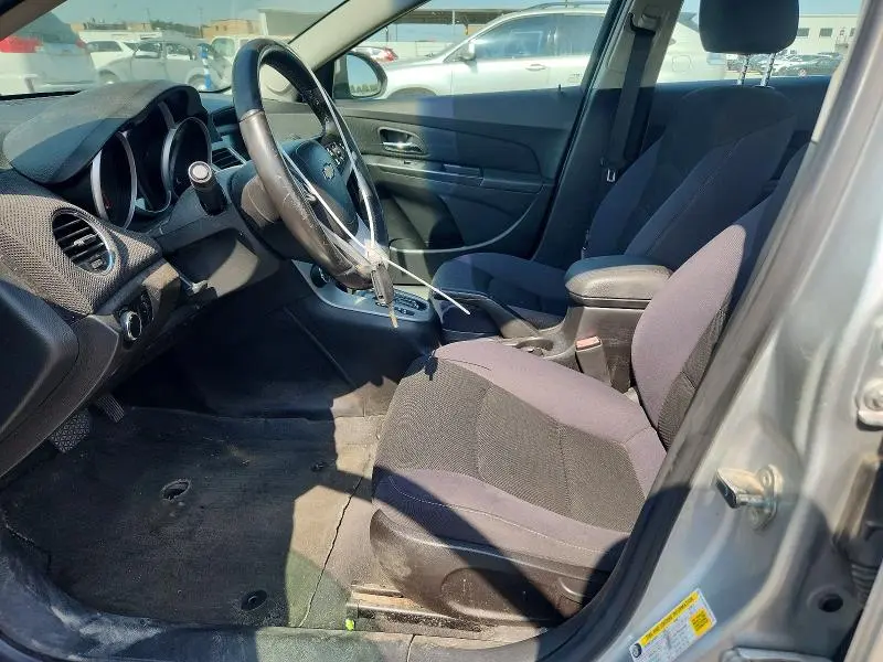 2013 CHEVROLET CRUZE LT  