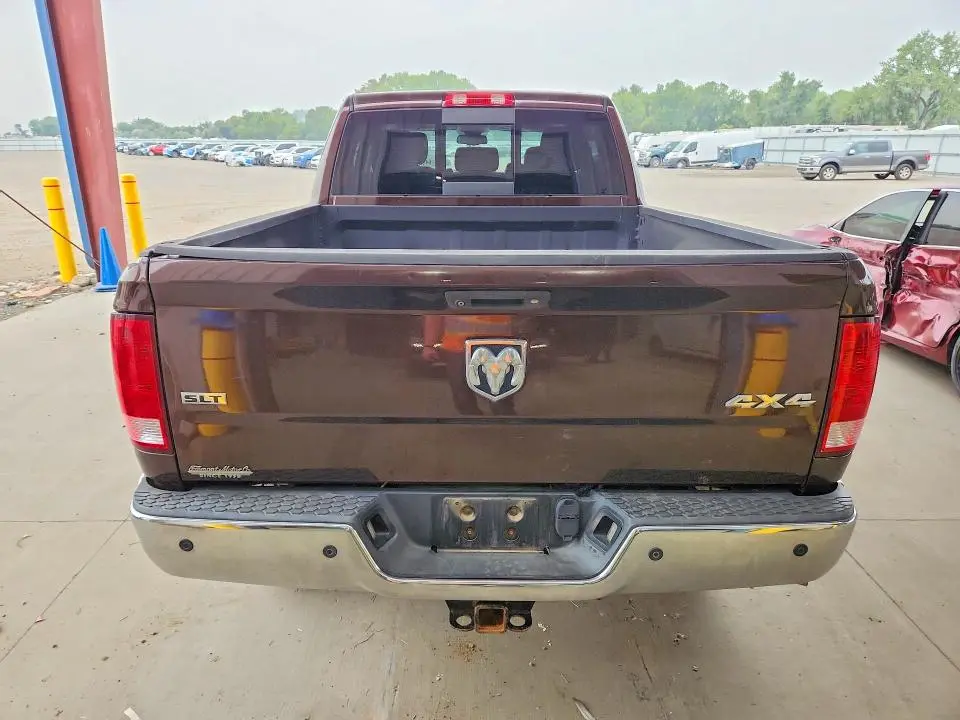 2015 RAM 2500 SLT  