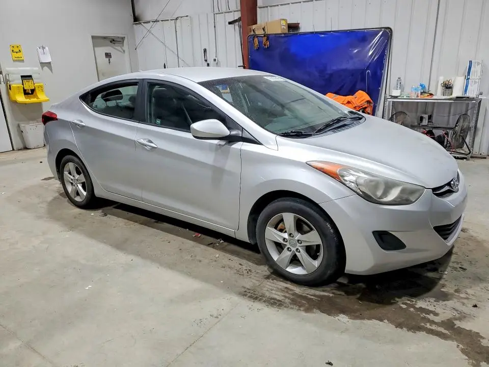 2011 HYUNDAI ELANTRA GLS  