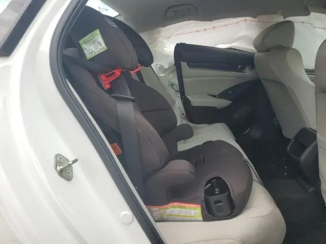 2018 HONDA ACCORD LX  