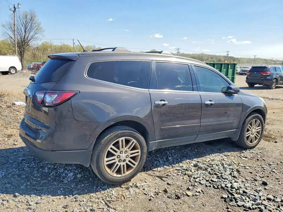 2015 CHEVROLET TRAVERSE LT  