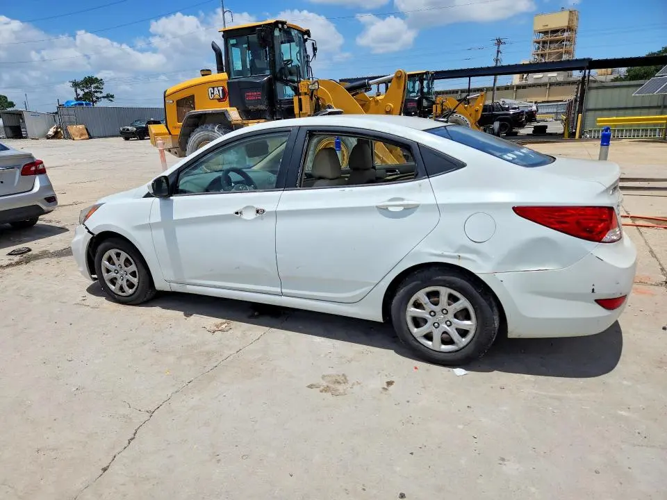 2013 HYUNDAI ACCENT GLS  