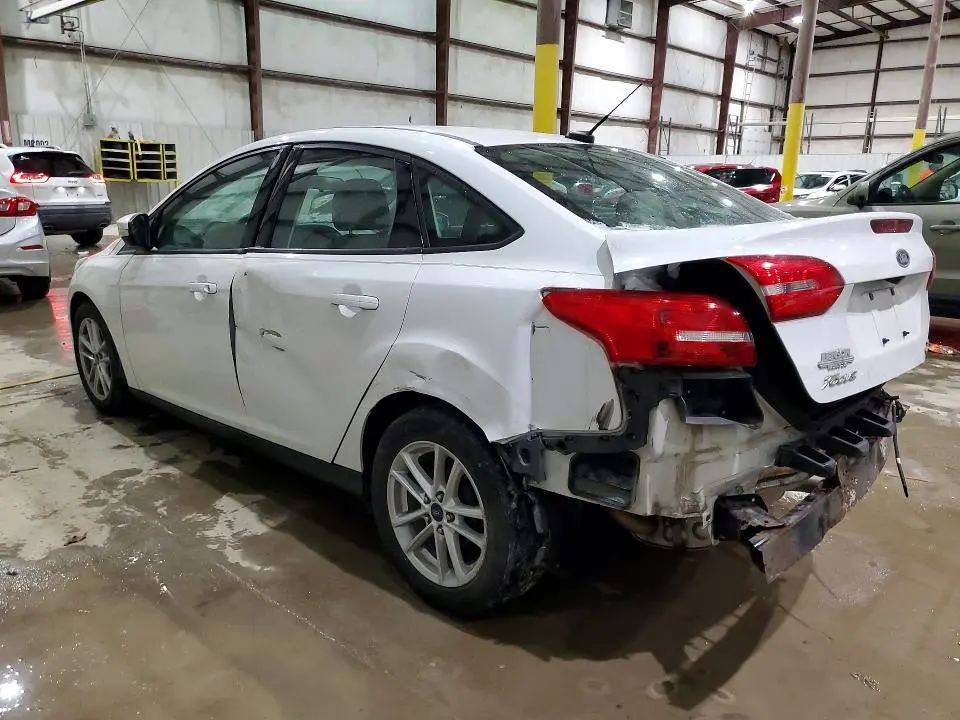 2016 FORD FOCUS SE  