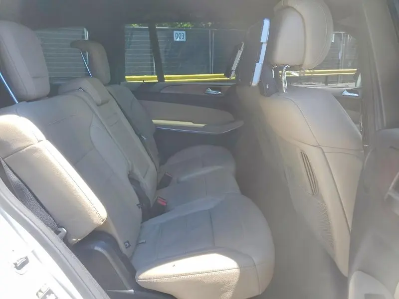 2015 MERCEDES-BENZ GL 550 4MATIC  