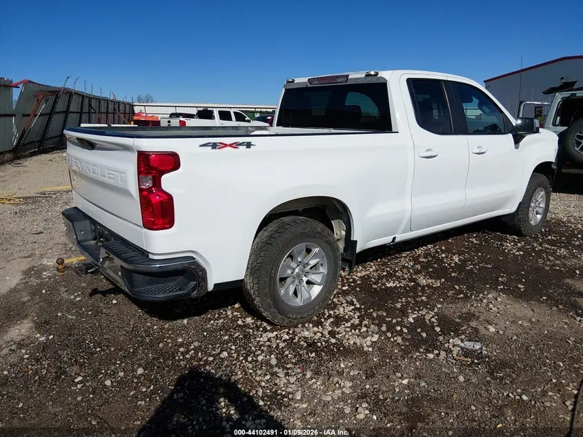 2020 CHEVROLET SILVERADO 1500 4WD  STANDARD BED LT