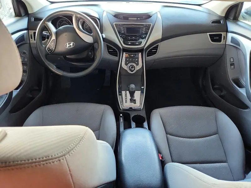 2013 HYUNDAI ELANTRA   