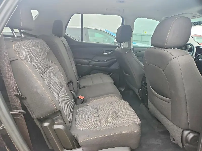 2021 CHEVROLET TRAVERSE LS  