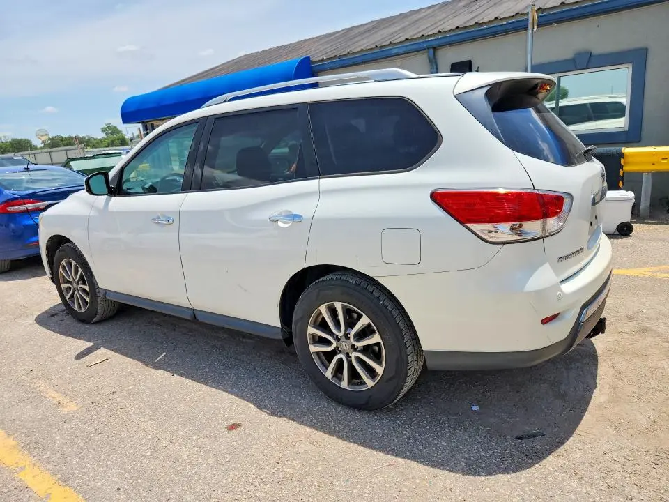 2014 NISSAN PATHFINDER SV  
