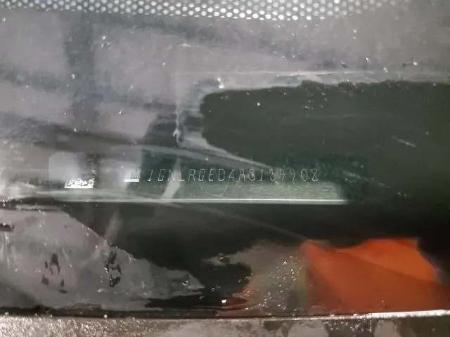 2010 CHEVROLET TRAVERSE LT  