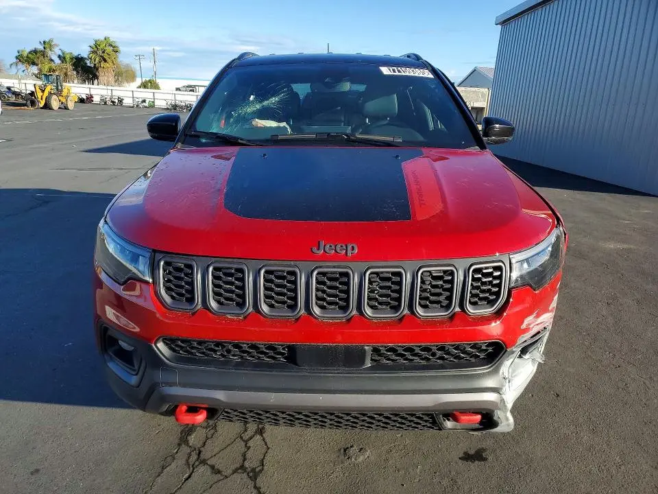 2025 JEEP COMPASS TRAILHAWK  