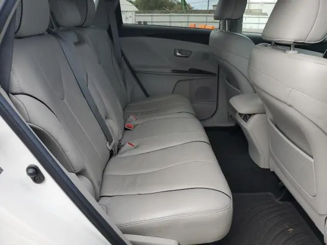 2013 TOYOTA VENZA LE  