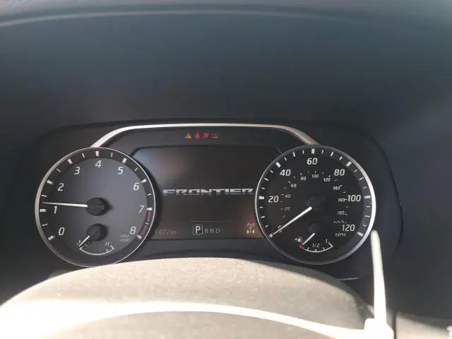 2024 NISSAN FRONTIER S  