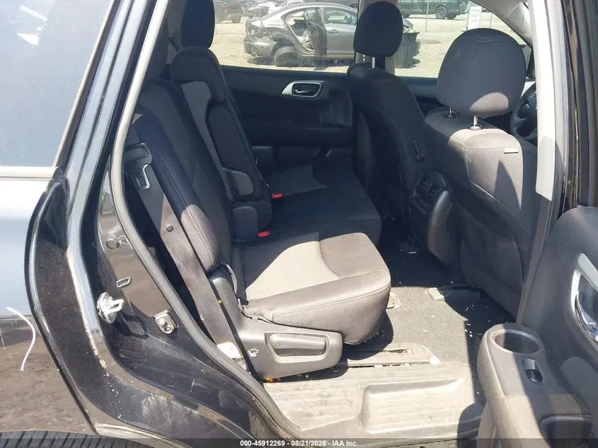 2017 NISSAN PATHFINDER S