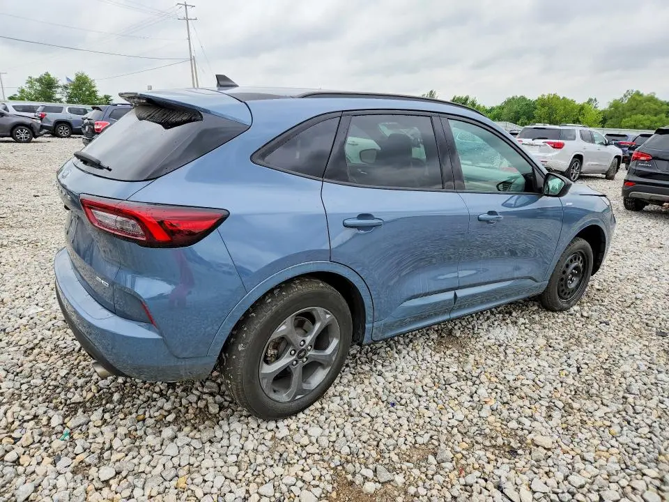 2024 FORD ESCAPE ST LINE  