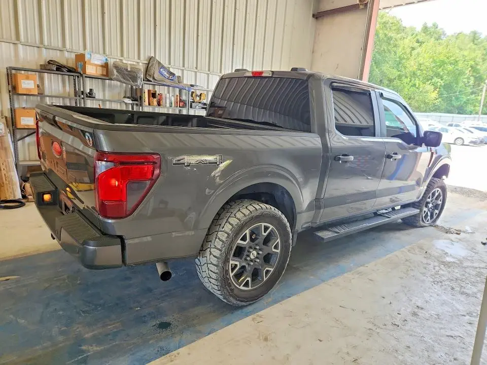 2024 FORD F150 STX  