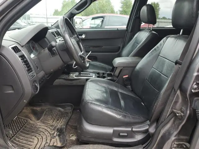 2010 FORD ESCAPE LIMITED  