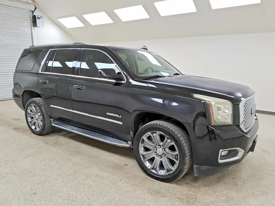 2016 GMC YUKON DENALI  