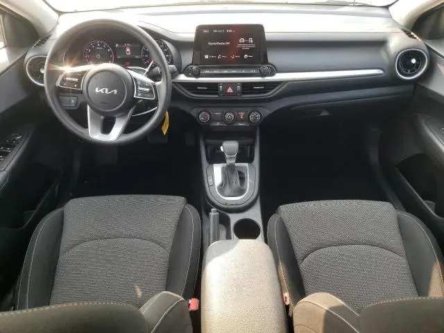 2024 KIA FORTE LX  