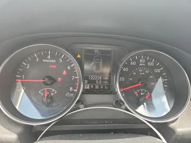 2011 NISSAN ROGUE S  