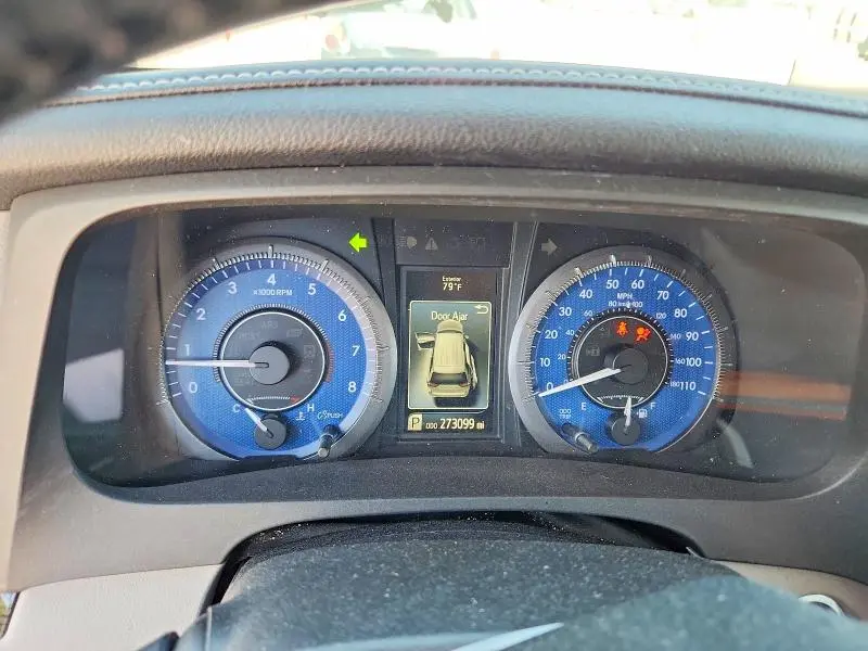 2015 TOYOTA SIENNA XLE PREMIUM 7-PASSENGER  