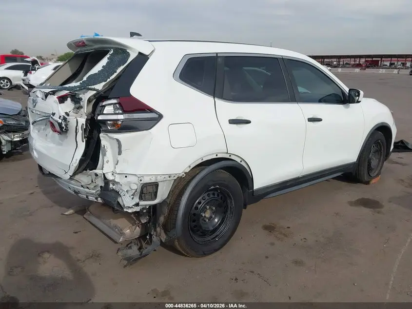 2018 NISSAN ROGUE S