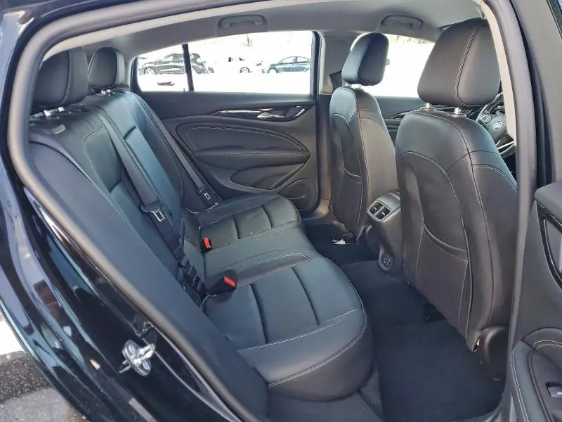 2019 BUICK REGAL ESSENCE  